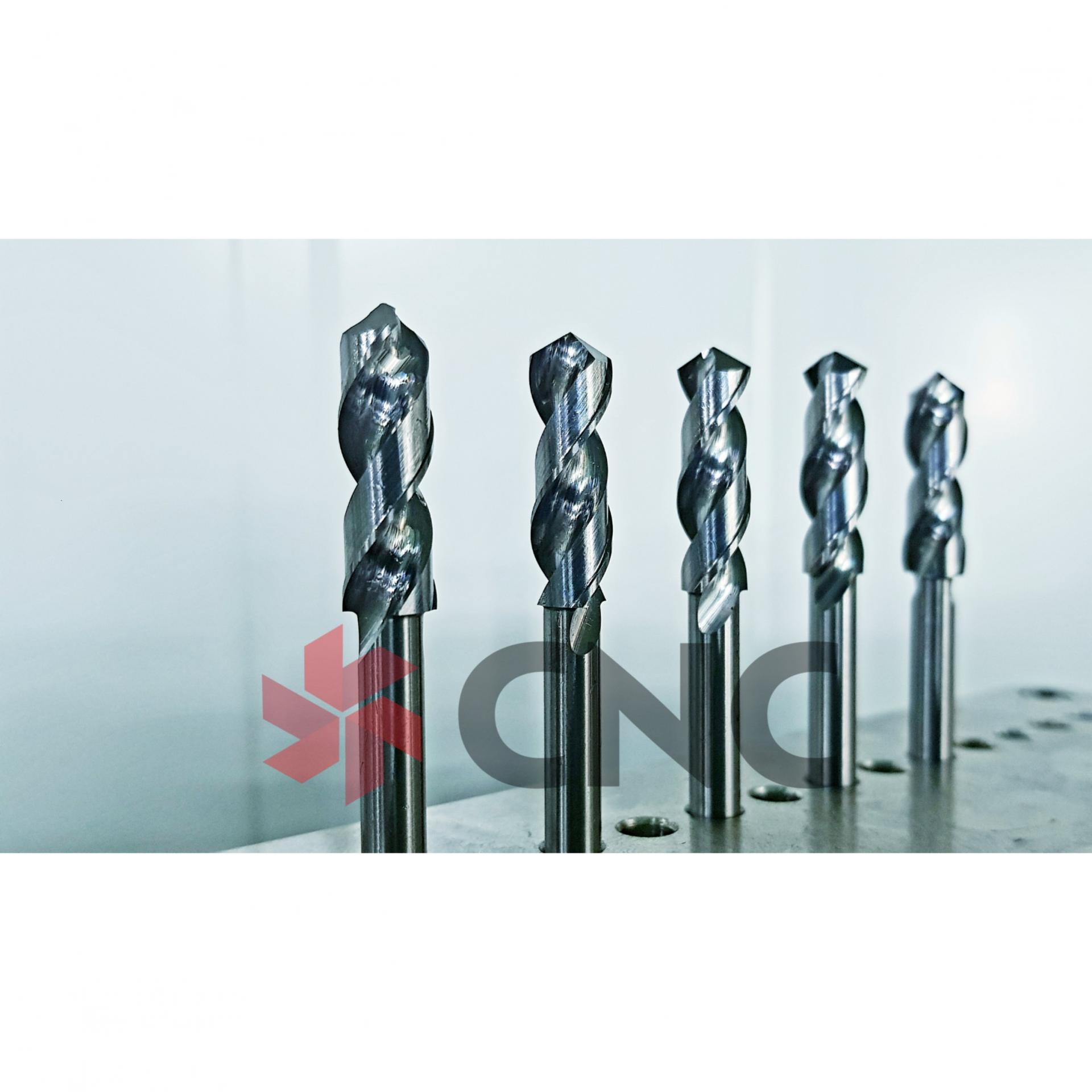Dụng cụ cắt với biên dạng đặc biệt